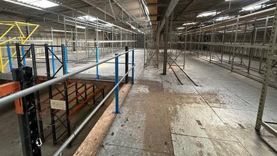 Local d'activités - 726 m²