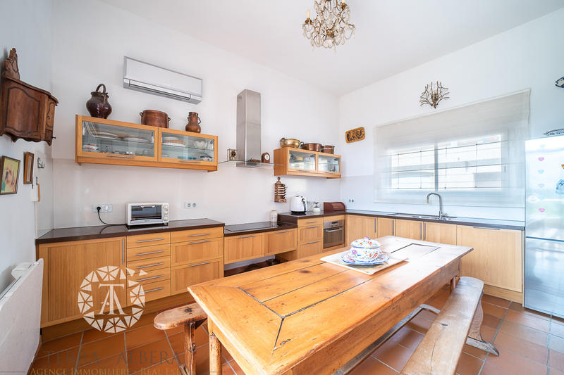 Villa - 165 m² - 4 pièces