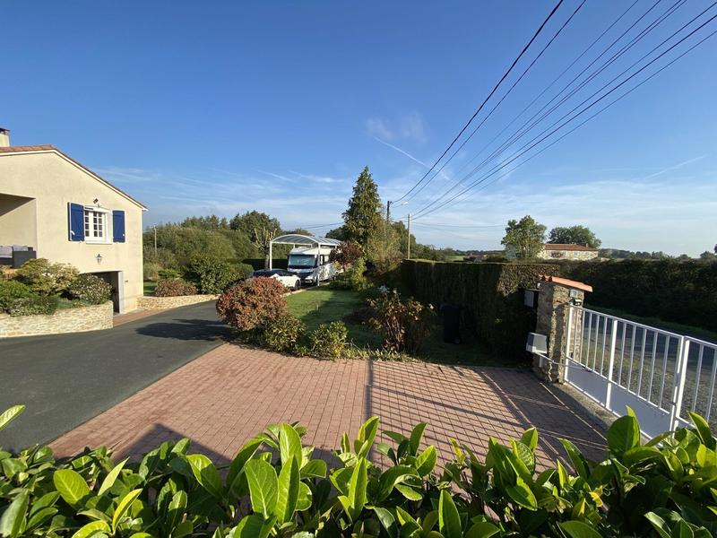 Maison - 110 m² - 4 pièces