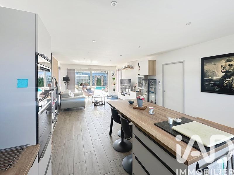 Maison - 100 m² - 4 pièces