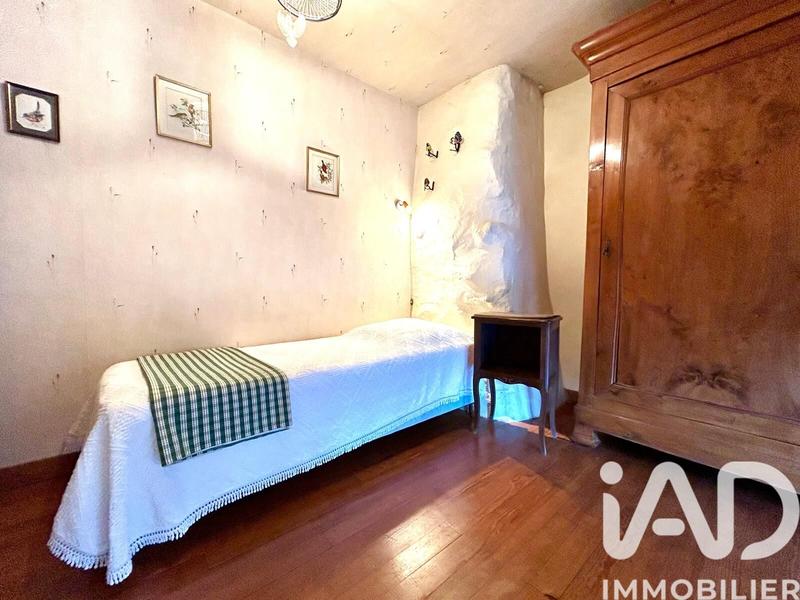 Maison - 141 m² - 7 pièces