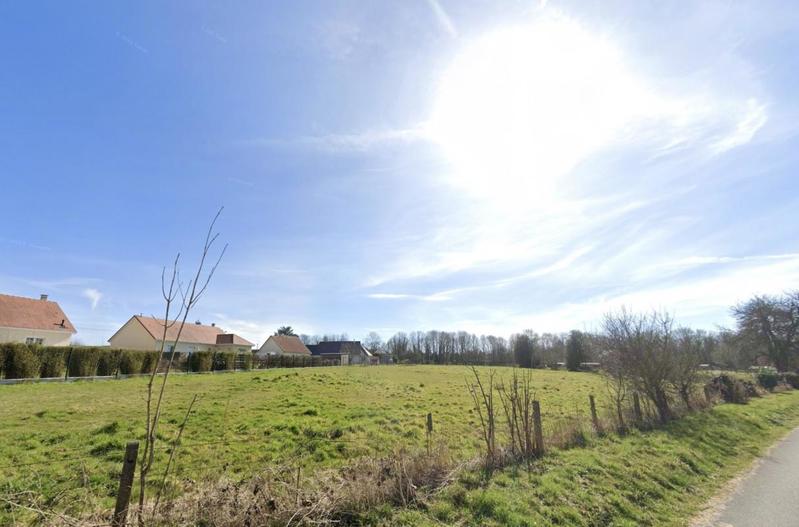 Terrain de lotissements - 718 m²