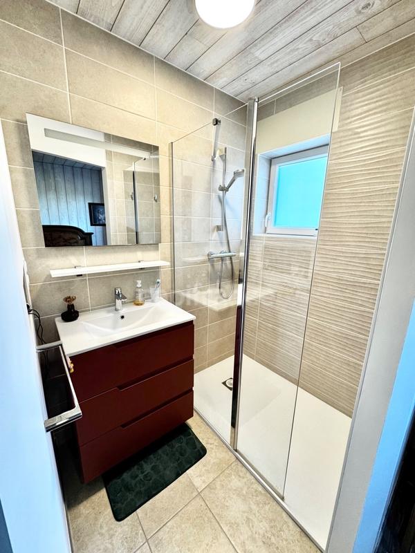 Maison - 110 m² - 6 pièces