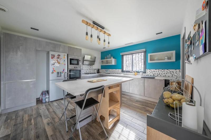 Maison - 60 m² - 5 pièces