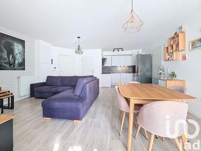 Appartement - 64 m² - 3 pièces