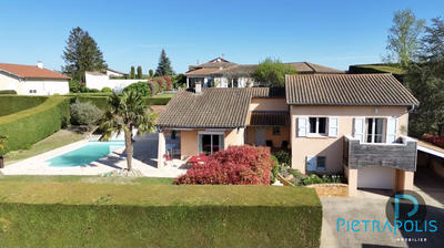 Villa - 125 m² - 5 pièces