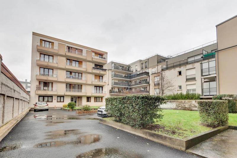 Studio - 28 m² - 1 pièce