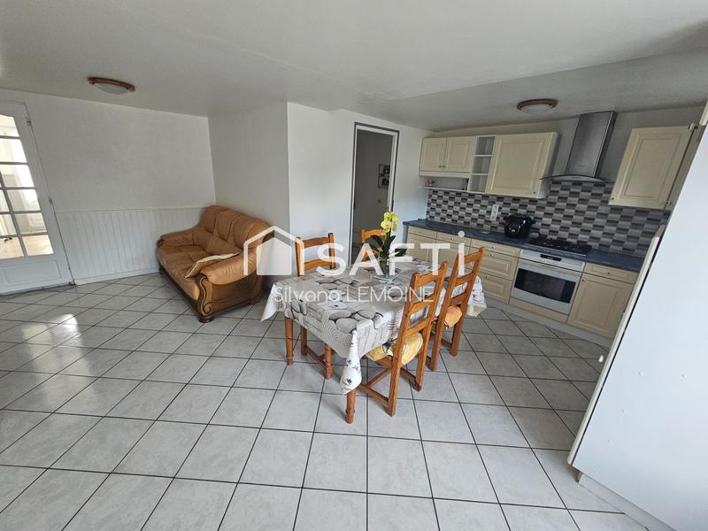 Maison - 267 m² - 11 pièces