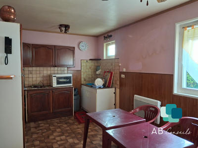 Maison - 95 m² - 5 pièces