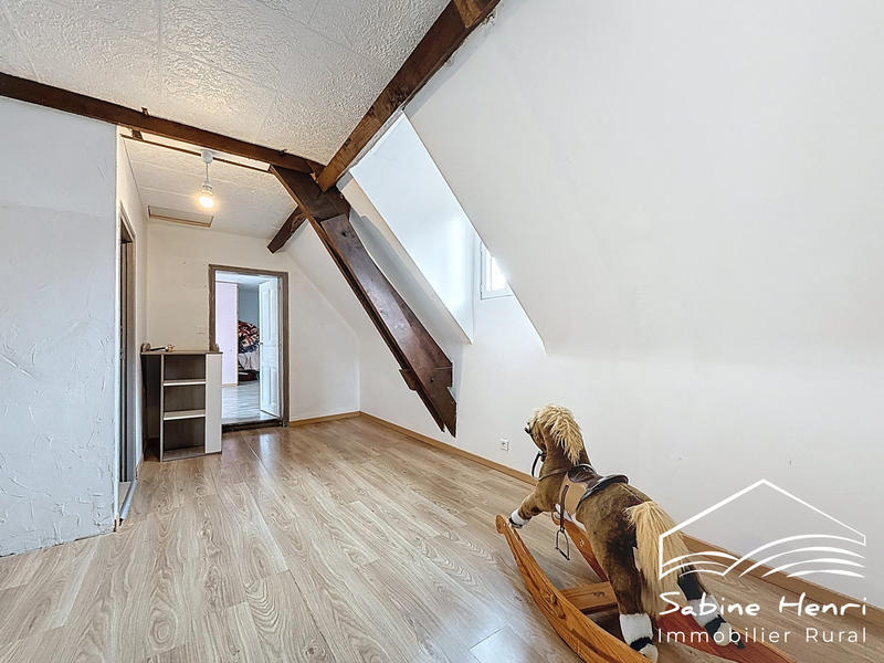 Maison - 121 m² - 5 pièces