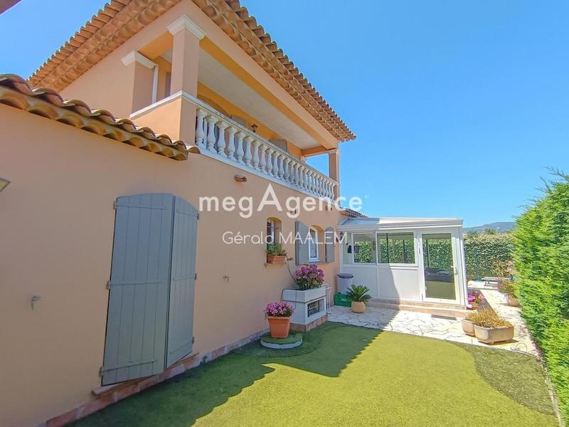 Maison traditionnelle - 130 m² - 5 pièces