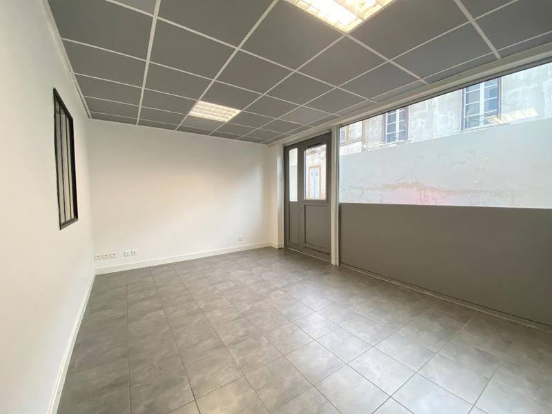 Immeuble - 370 m² - 18 pièces