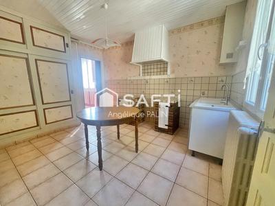 Maison - 96 m² - 3 pièces