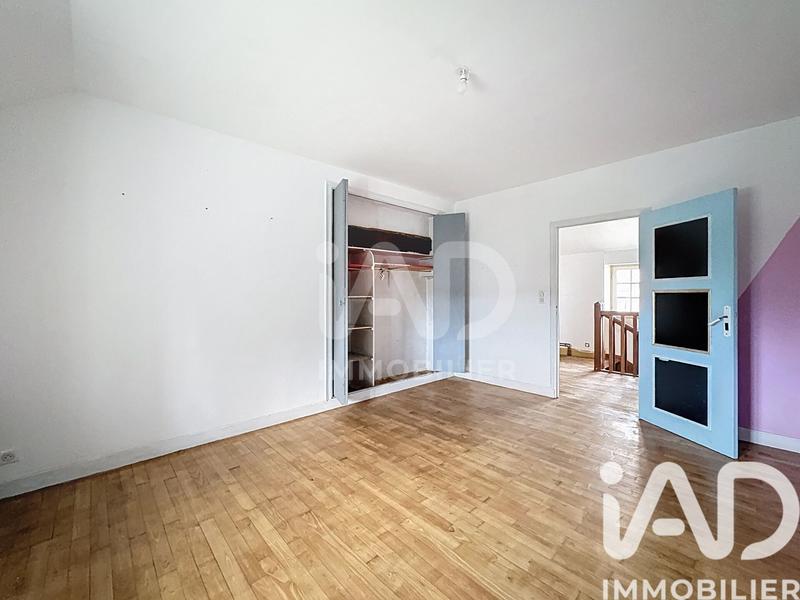 Maison - 258 m² - 7 pièces