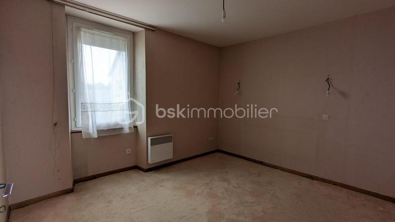 Maison en pierre - 84 m² - 3 pièces