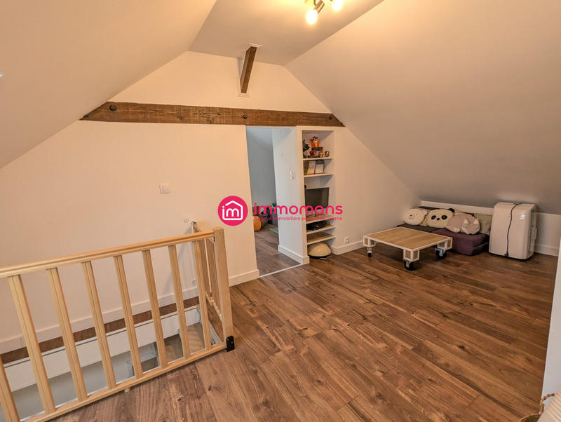 Maison - 93 m² - 4 pièces