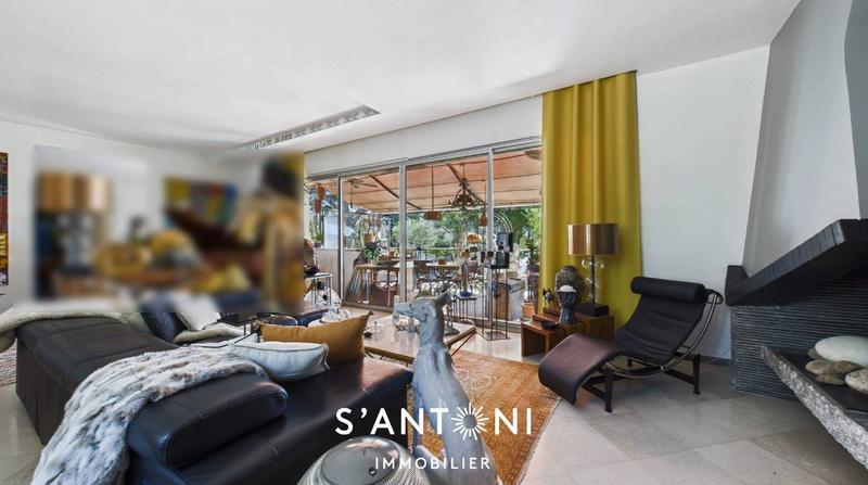 Maison de domaine - 364 m² - 10 pièces