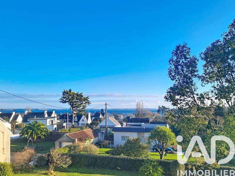 Maison - 140 m² - 8 pièces