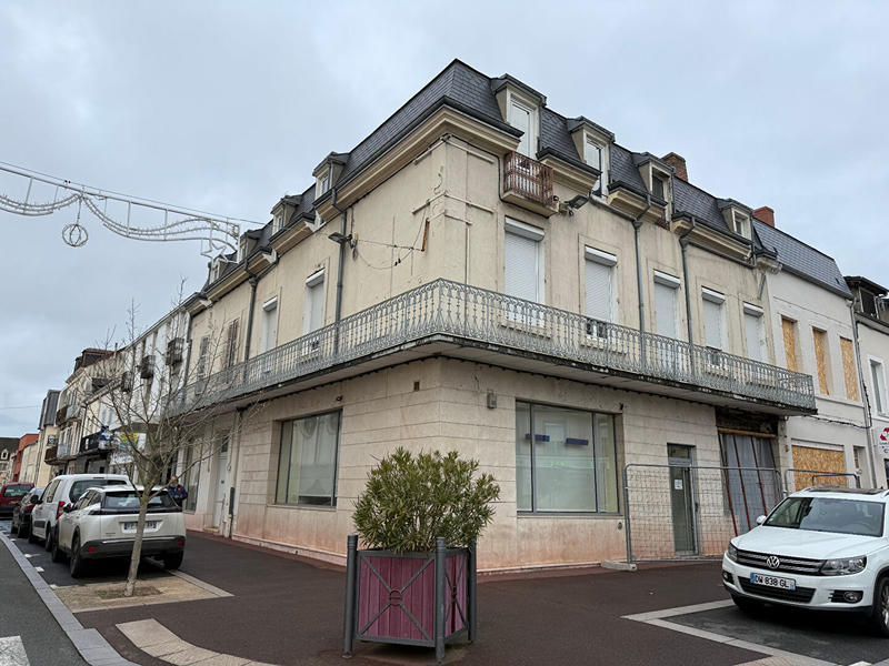 Immeuble - 250 m² - 11 pièces