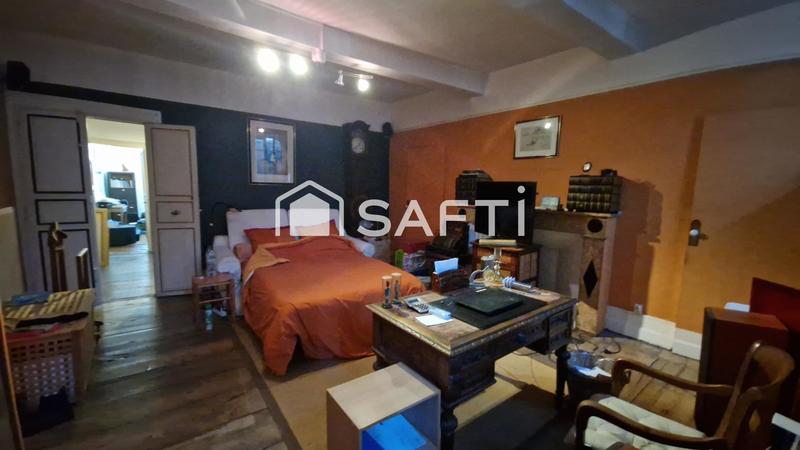 Maison - 186 m² - 6 pièces