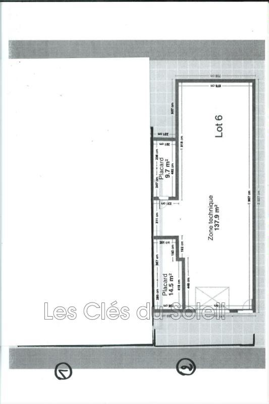 Entrepôt - 155 m²