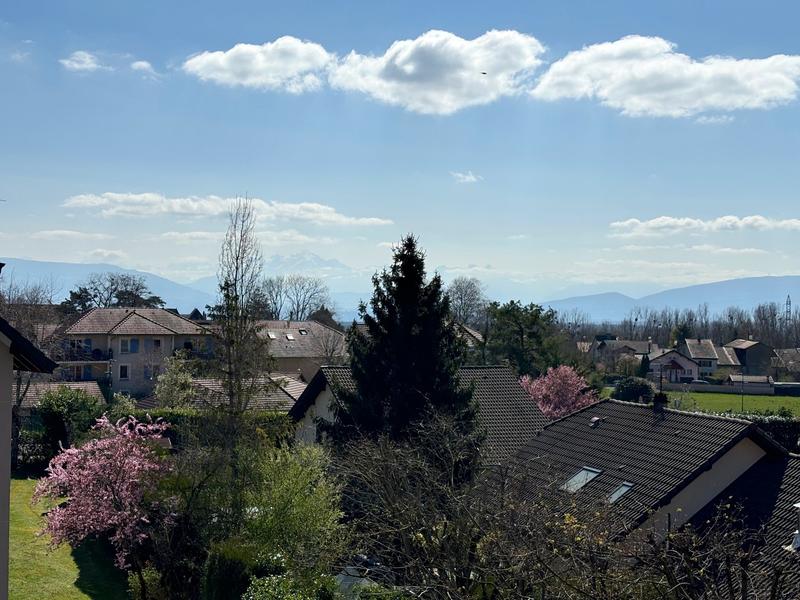 Appartement - 99 m² - 5 pièces