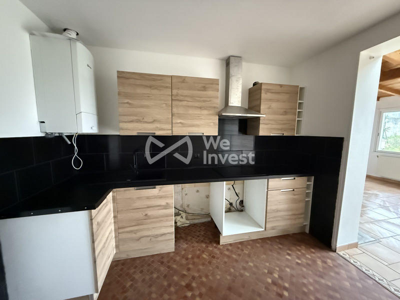 Maison - 148 m² - 8 pièces