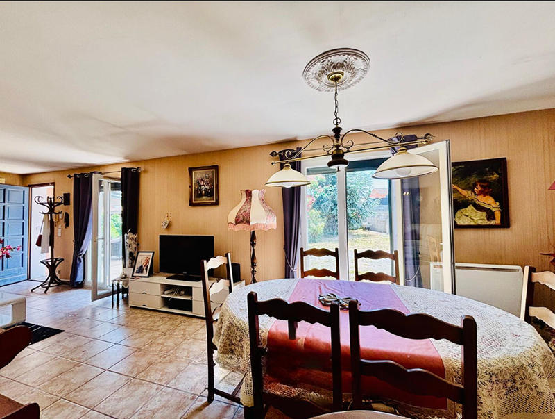 Maison - 110 m² - 5 pièces