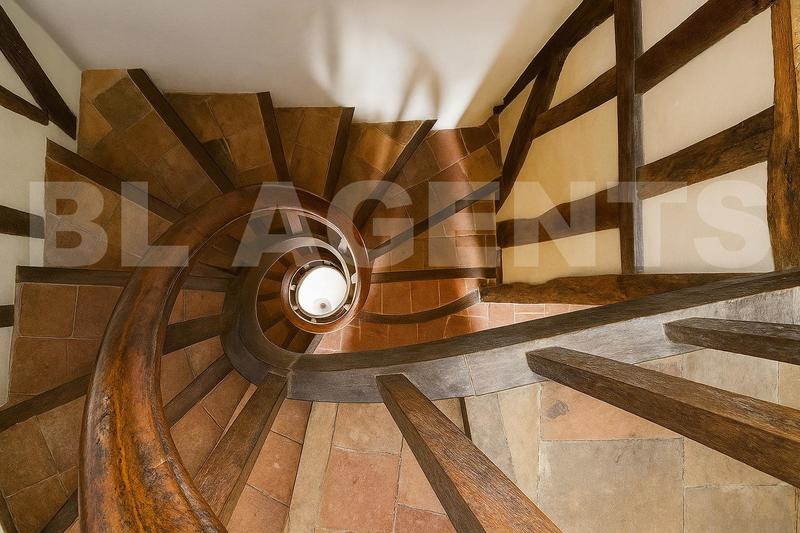 Maison de village - 215 m² - 10 pièces