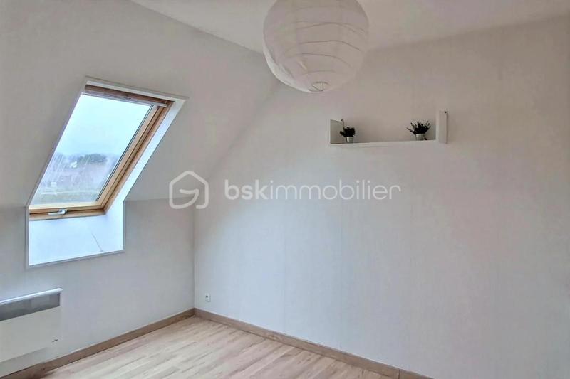Maison jumelée - 98 m² - 4 pièces