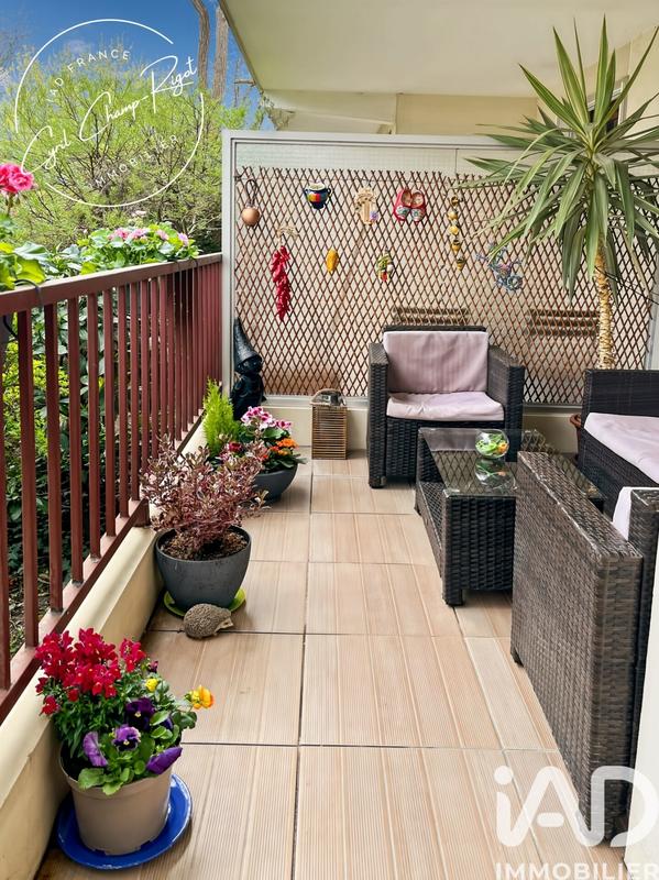 Appartement - 104 m² - 5 pièces