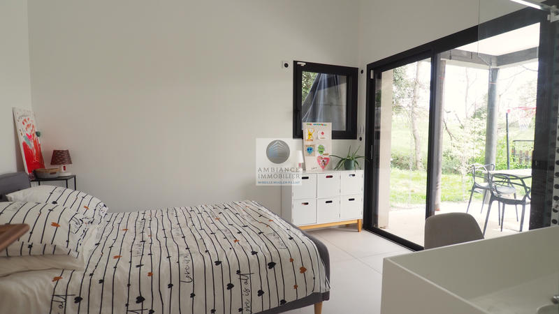 Maison - 166 m² - 6 pièces