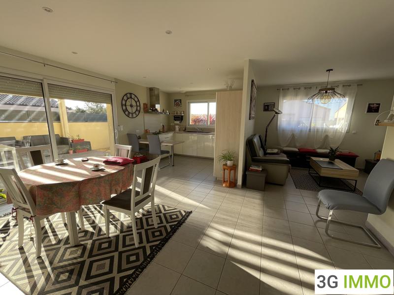 Maison - 111 m² - 5 pièces