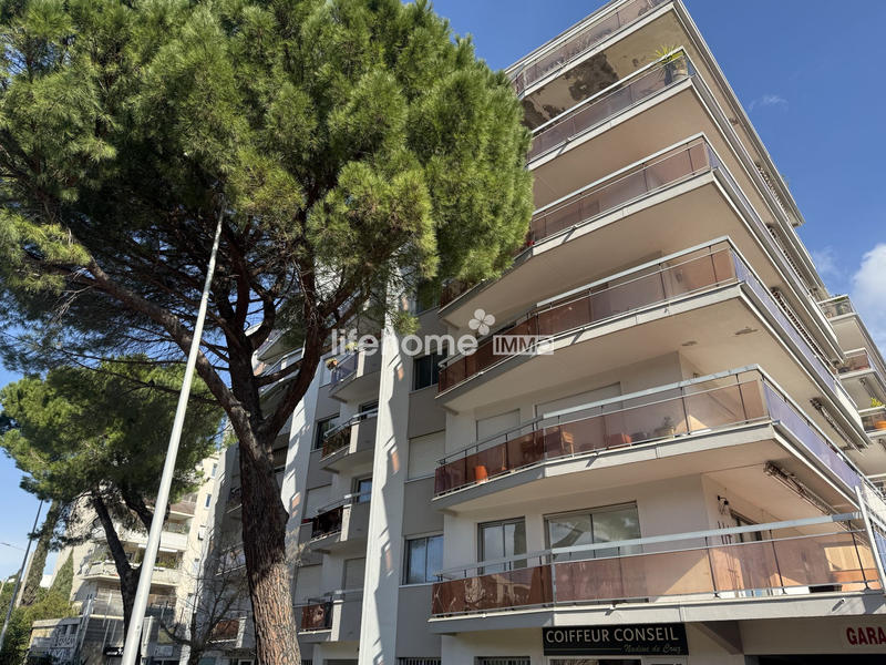 Appartement - 108 m² - 4 pièces