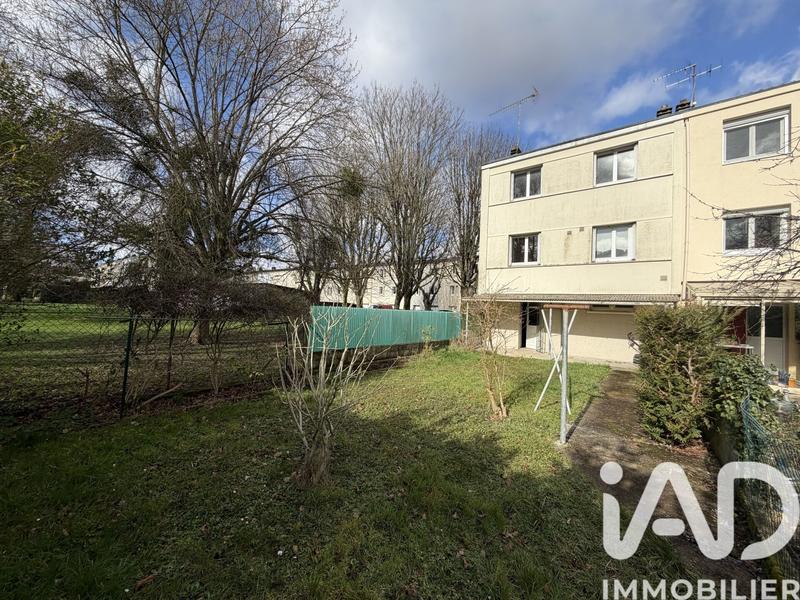 Maison - 80 m² - 4 pièces