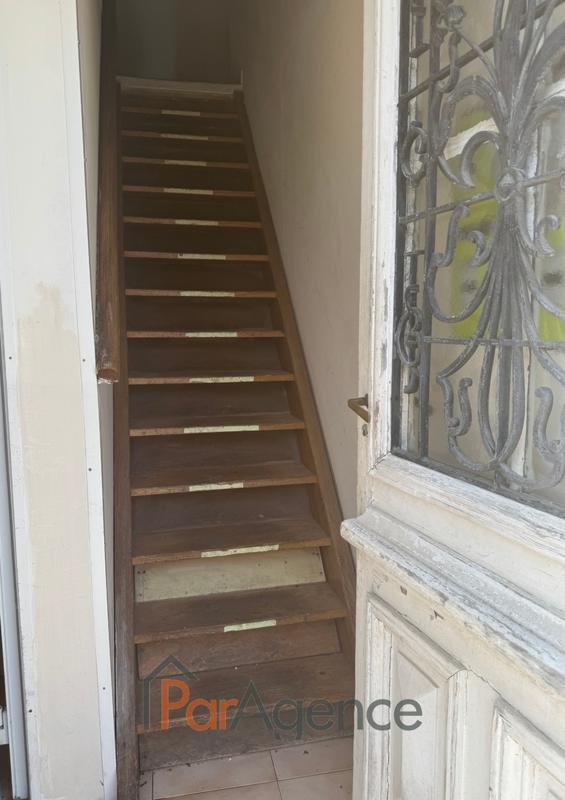 Maison - 169 m² - 9 pièces