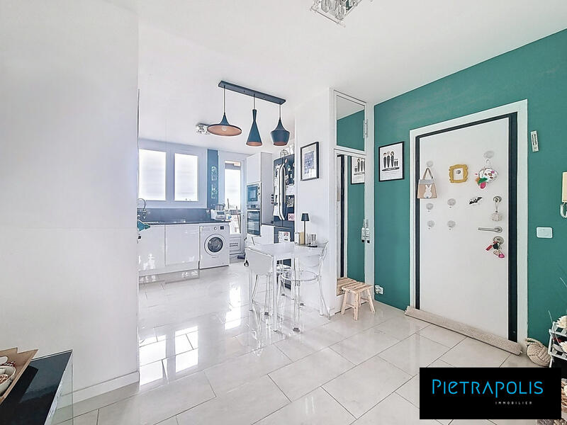 Appartement - 71 m² - 3 pièces