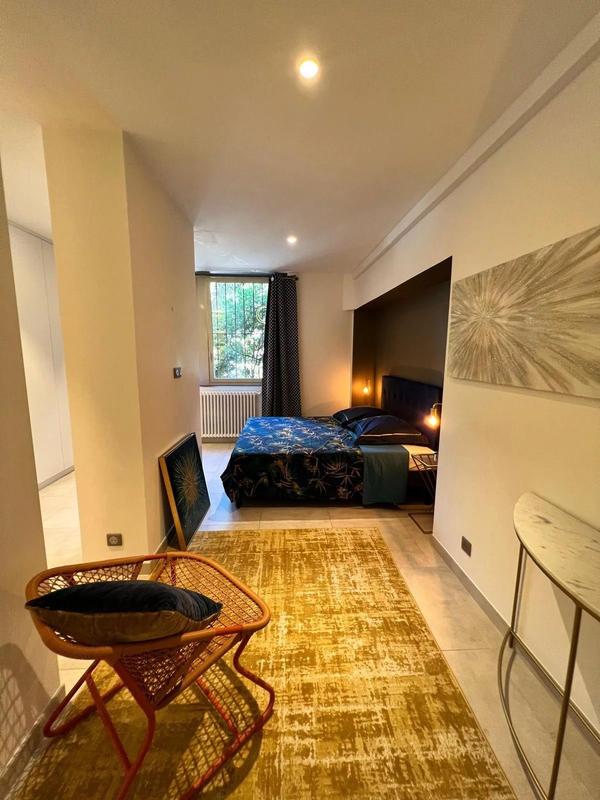 Appartement - 110 m² - 3 pièces