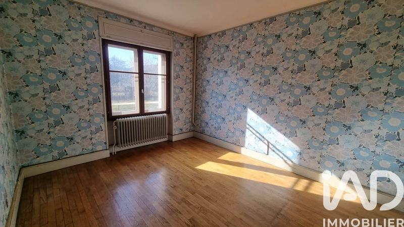 Maison - 192 m² - 9 pièces