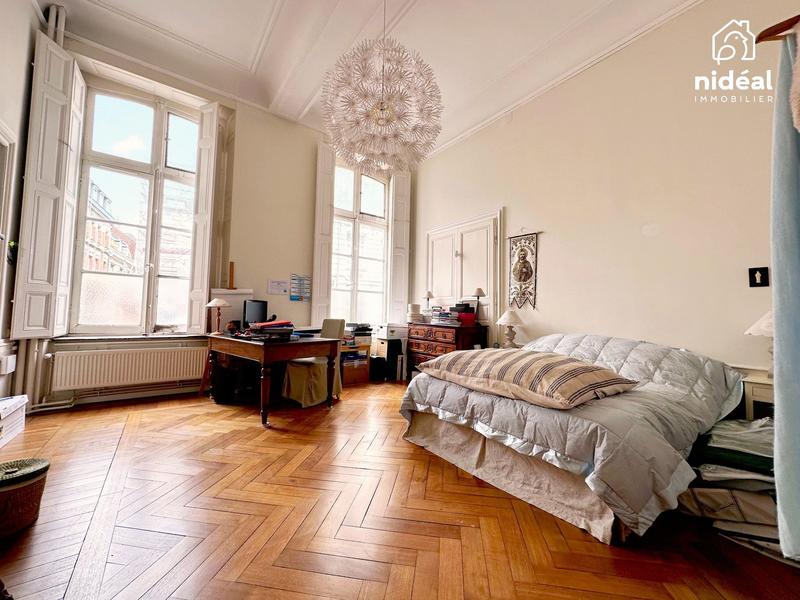 Appartement - 118 m² - 2 pièces