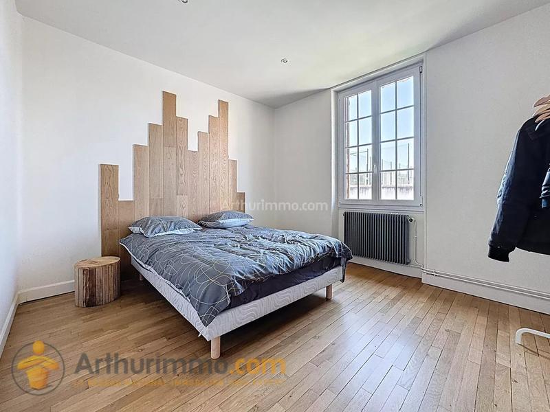 Maison - 92 m² - 5 pièces