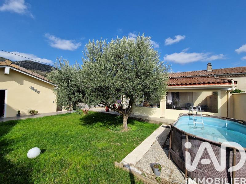 Maison - 90 m² - 5 pièces