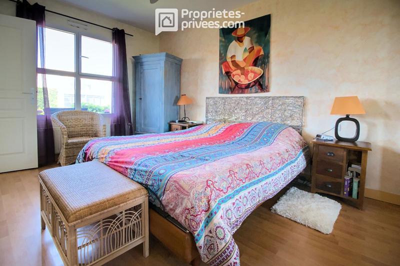 Maison - 146 m² - 8 pièces