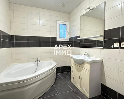 Maison - 132 m² - 4 pièces