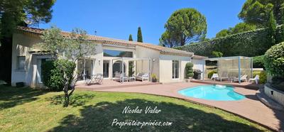 Maison - 173 m² - 7 pièces