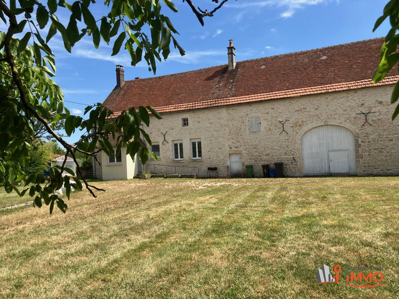 Maison - 92 m² - 4 pièces