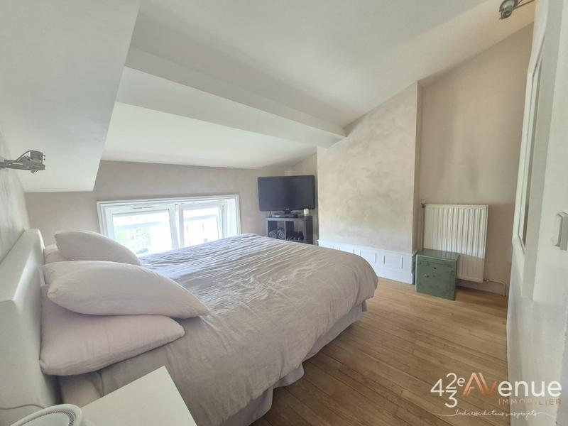 Appartement - 132 m² - 5 pièces