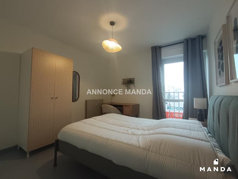 Chambre - 10 m² - 4 pièces