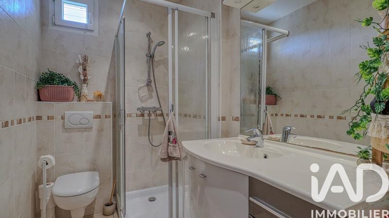 Maison - 111 m² - 6 pièces