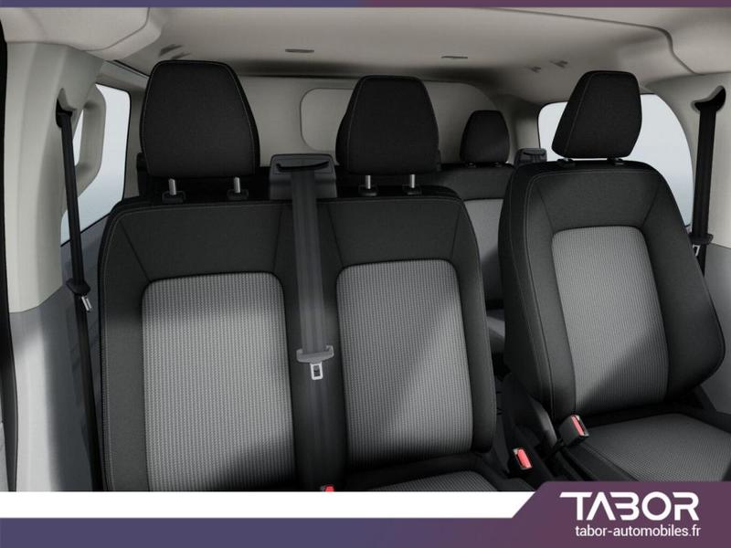 Volkswagen T7 Transporter Plus 150 At8 6pl